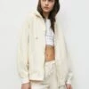 PULL & BEAR CroppedFelpa Con ZipWhite Donna Felpe PUC21J0ZU-A11 -Pull & Bear bd66c40e10264a159a262bed8e7dbb82