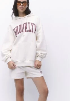 PULL & BEAR Brooklyn Felpa Con CappuccioBeige Donna Felpe PUC21J10U-B11 -Pull & Bear c498acb696054b36943a7892e0642478