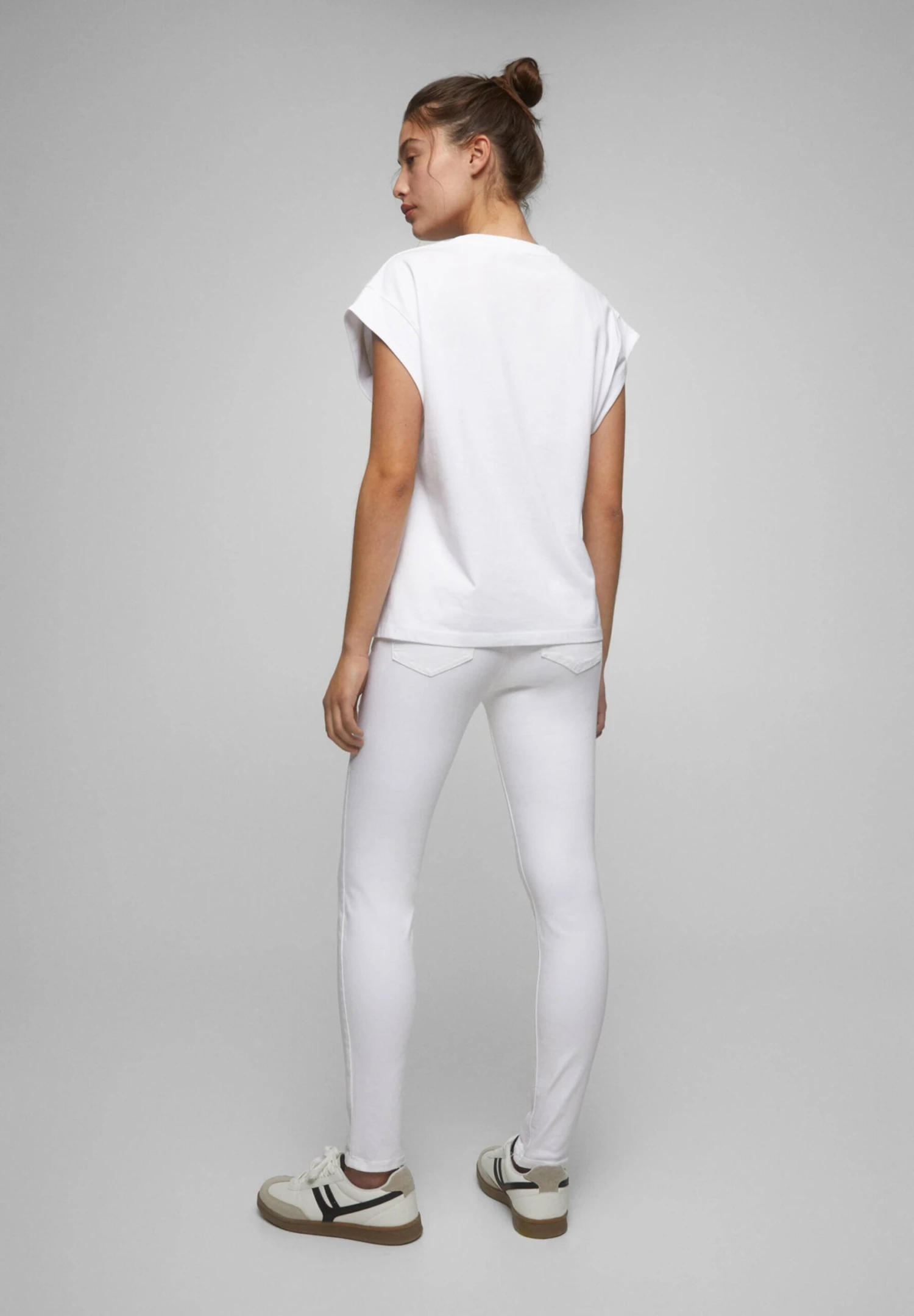 PULL & BEAR Push Up Jeans Skinny FitWhite Donna Jeans PUC21N0K1-A11 5 PULL & BEAR Push Up Jeans Skinny FitWhite Donna Jeans PUC21N0K1-A11 - immagine 3