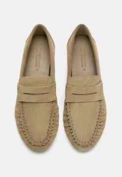 PULL & BEAR FLAT - Scarpe Senza Lacci - Brown -Pull & Bear cb75b9c5d50a4f61b354571c5216a61b