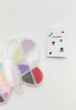 PULL & BEAR Bead KitAltri AccessoriMulti Coloured Donna Altro PUC51L069-T11 -Pull & Bear cb78b14ef28c45fab1d2b25cb8e608a7