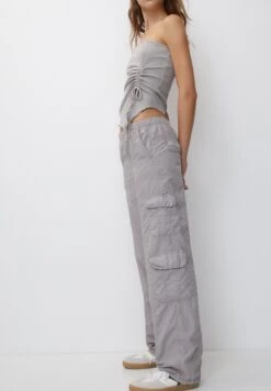PULL & BEAR With SeamsPantaloni CargoLight Grey Donna Pantaloni PUC21A0VG-C11 -Pull & Bear cecc66b1c40e47fb9a3eaf185e99b50c