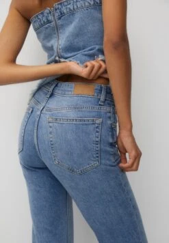 PULL & BEAR High-Waist - Jeans A Zampa - Blue Denim -Pull & Bear cf1e4a34d9ee479caab74da2f5df2559