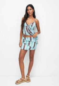 PULL & BEAR Tie-DyeWith Seam Details - Gonna A Campana - Blue 10 PULL & BEAR Tie-DyeWith Seam Details - Gonna A Campana - Blue -Pull & Bear cfa2751b90314059a637ab0a0a72587d