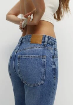 PULL & BEAR Mid-WaistJeans A SigarettaBlue Denim Donna Jeans PUC21N0LT-K11 -Pull & Bear d13e95e3e809412fa1686d98846f8030