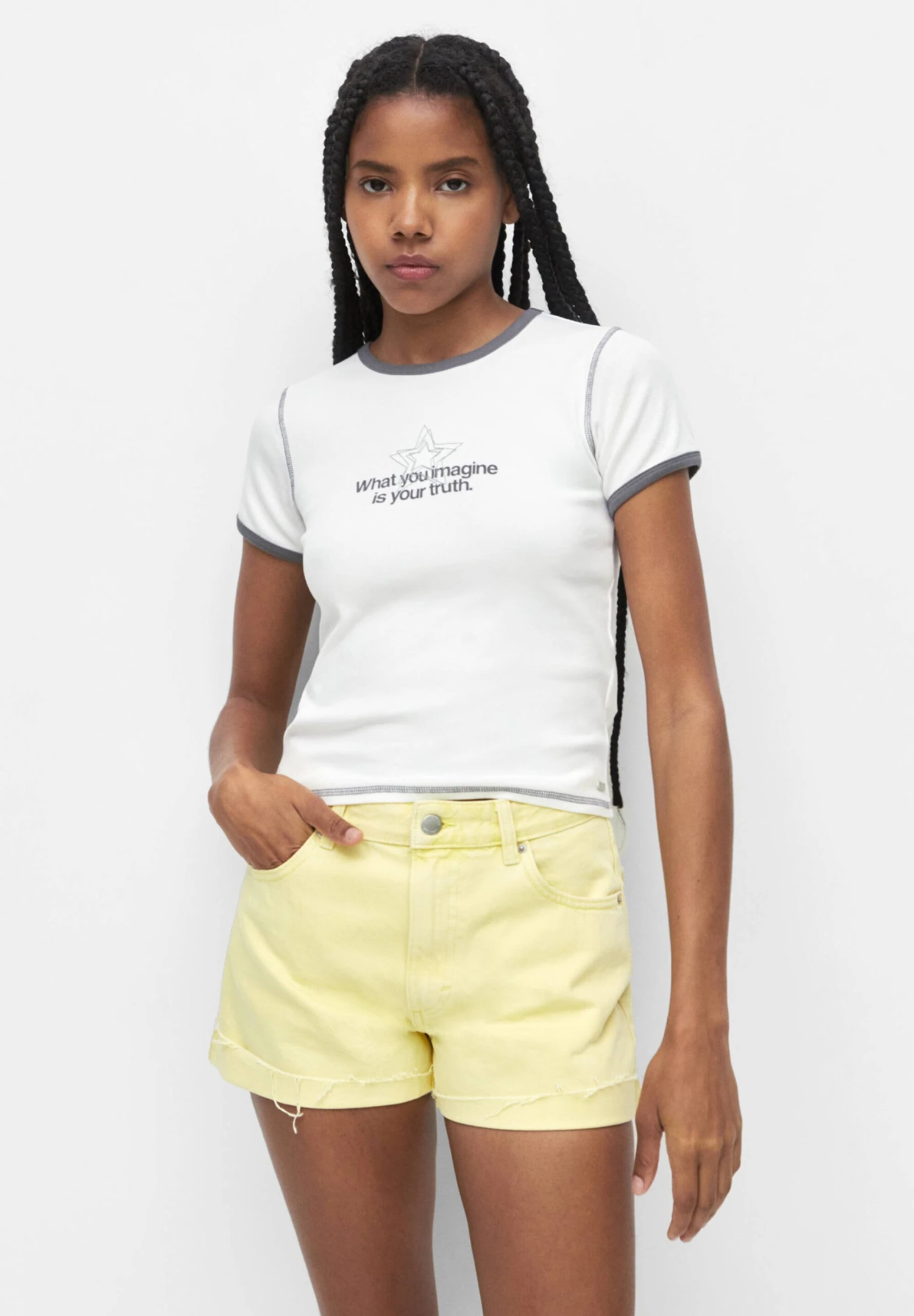 PULL & BEAR Embroidered Star T-Shirt Con StampaWhite Donna T-shirt E Top PUC21D2ET-A11 3 PULL & BEAR Embroidered Star T-Shirt Con StampaWhite Donna T-shirt E Top PUC21D2ET-A11