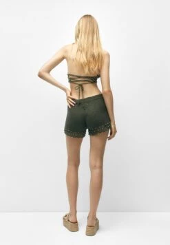 PULL & BEAR Crochet Shorts With Beading - Shorts - Khaki 10 PULL & BEAR Crochet Shorts With Beading - Shorts - Khaki -Pull & Bear d4d82e2b0e744a10b906d6ca770423d4