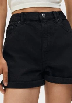PULL & BEAR Shorts Di JeansBlack Donna Shorts PUC21S0C1-Q11 -Pull & Bear d50c3492f61a40708f757c63dccba2fa
