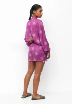 PULL & BEAR Rustic SequinnedGonna A PortafoglioPink Donna Gonne PUC21B0JH-J11 -Pull & Bear d5be6f3bb40c481698520a455ff85276