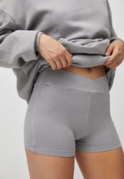 PULL & BEAR Crossover Waist - Cycling - Shorts - Grey -Pull & Bear d765676f11854b1e97c26c08b2f280e7