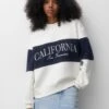 PULL & BEAR California Colour Block Embroidered FelpaWhite Donna Felpe PUC21J118-A11 -Pull & Bear d960629e544e409cbff447ff5d682475