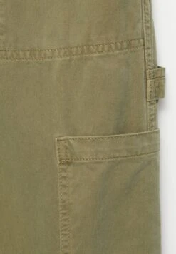 PULL & BEAR CarpenterJeans A SigarettaKhaki Donna Jeans PUC21N0M8-N11 -Pull & Bear de698581892d406eaed2b0192add04f3