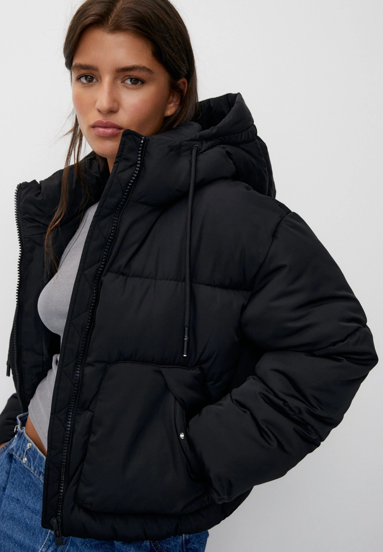 PULL & BEAR CroppedGiacca InvernaleBlack Donna Giacche E Blazer PUC21U0G6-Q11 6 PULL & BEAR CroppedGiacca InvernaleBlack Donna Giacche E Blazer PUC21U0G6-Q11 - immagine 4