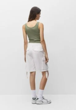 PULL & BEAR California CropTopGreen Donna T-shirt E Top PUC21D2HU-M11 -Pull & Bear e3537cca1058483291fd6fb332b394a7