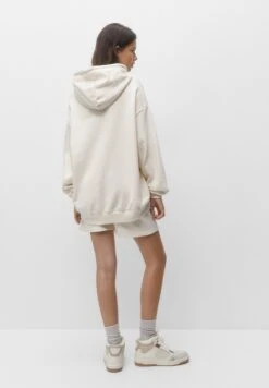 PULL & BEAR Brooklyn Jogger Bermuda- Pantaloni Sportivi - Beige 11 PULL & BEAR Brooklyn Jogger Bermuda- Pantaloni Sportivi - Beige -Pull & Bear e3e5702cc8d945699e57f1fcf7ed0612