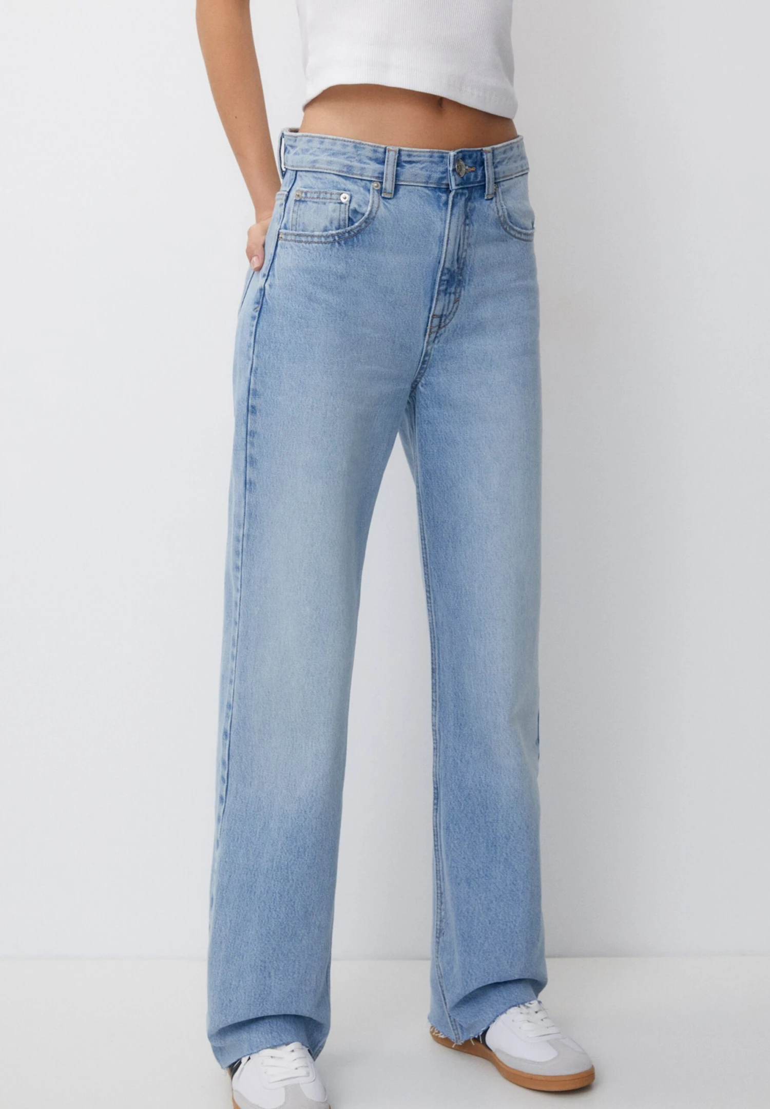 PULL & BEAR BasicJeans A SigarettaLight Blue Denim Donna Jeans PUC21N0M2-K12 3 PULL & BEAR BasicJeans A SigarettaLight Blue Denim Donna Jeans PUC21N0M2-K12