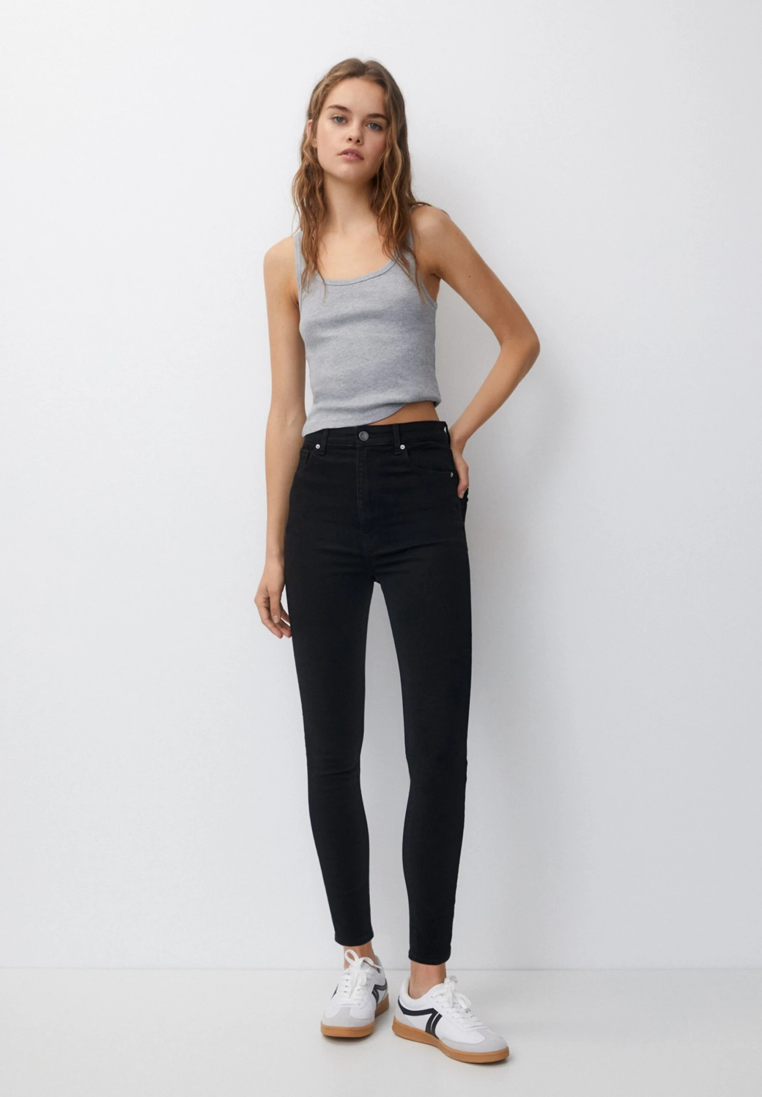 PULL & BEAR Super High WaistedJeans Skinny FitMottled Black Donna Jeans PUC21N0MA-Q11 4 PULL & BEAR Super High WaistedJeans Skinny FitMottled Black Donna Jeans PUC21N0MA-Q11 - immagine 2