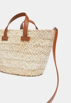 PULL & BEAR Mini Natural FibreBorsa A ManoBeige Donna Borse PUC51H0HU-B11 -Pull & Bear e9e6d0c6dcf2472d9c43a77415331c1e