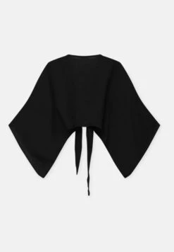 PULL & BEAR Oversize Cropped Kimono Giacca LeggeraBlack Donna Giacche E Blazer PUC21G0HW-Q11 -Pull & Bear eb867b4976024730a39920eb4aa255d3