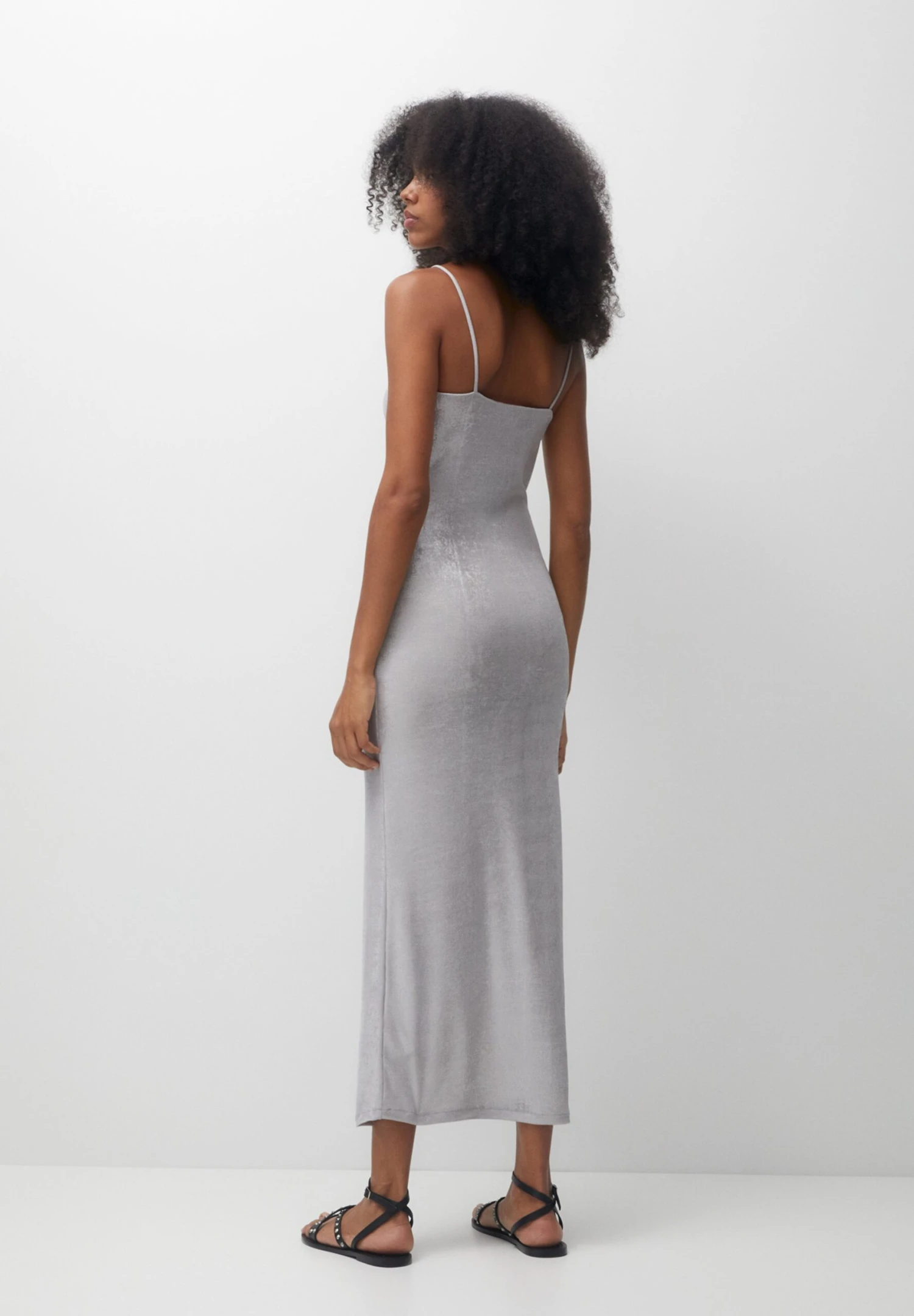 PULL & BEAR Strappy Long Vestito LungoSilver Coloured Donna Vestiti PUC21C164-D11 5 PULL & BEAR Strappy Long Vestito LungoSilver Coloured Donna Vestiti PUC21C164-D11 - immagine 3