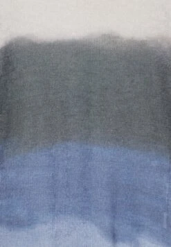 PULL & BEAR Fine OmbréMaglioneBlue Donna Maglieria PUC21I0P4-K11 -Pull & Bear edbb26f6e3b44534b8bc960582c07139