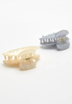 PULL & BEAR 2-Pack Of Mother-Of-PearlAccessori CapelliYellow Donna Gioielli PUC51L0F3-E11 -Pull & Bear eed57e89541a412688d82df9dbe8818d