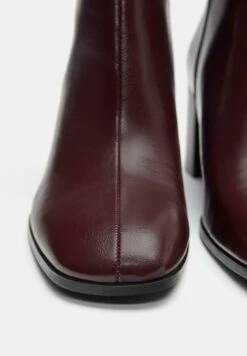 PULL & BEAR HEEL - Stivaletti - Bordeaux -Pull & Bear efabff7f26c44da3abb9cf4fbd7fe488