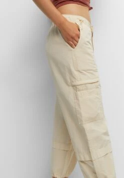 PULL & BEAR ParachuteCapriPantaloniSand Donna Pantaloni PUC21N0LP-B11 -Pull & Bear f2884803970d458195f621c7e3bda92f