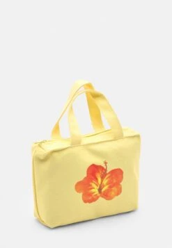 PULL & BEAR HIBISCUS FLOWER - Borsa A Mano - Yellow -Pull & Bear f4331ff6596846d7943ac0bb1a4e1885