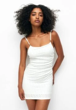 PULL & BEAR Short Swiss EmbroideryTubinoWhite Donna Vestiti PUC21C13M-A11