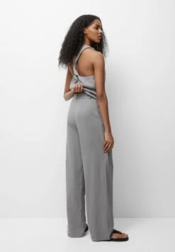 PULL & BEAR Rustic Straight Fit PantaloniGrey Donna Pantaloni PUC21A0T6-C11 12 PULL & BEAR Rustic Straight Fit PantaloniGrey Donna Pantaloni PUC21A0T6-C11 -Pull & Bear f6db6968d09a46b2bbfca2ebeae4c587