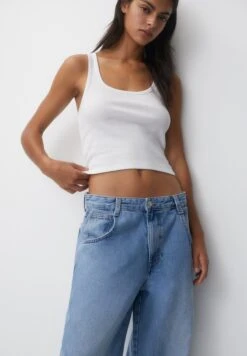 PULL & BEAR Low Waist SkaterJeans A ZampaLight Blue Denim Donna Jeans PUC21N0LV-K11 -Pull & Bear f7b04a1b5a0e413a9cc630604785eb1e