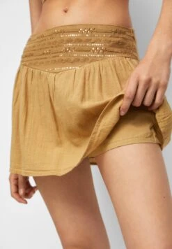 PULL & BEAR Rustic Beaded - Gonna A Campana - Mustard Yellow -Pull & Bear f7dd9b8c73ce461d9781a7ac4e5e5d8f