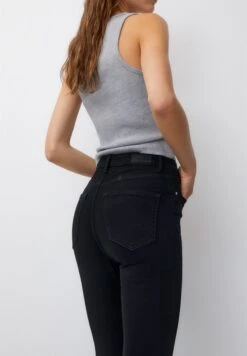 PULL & BEAR Super High WaistedJeans Skinny FitMottled Black Donna Jeans PUC21N0MA-Q11 11 PULL & BEAR Super High WaistedJeans Skinny FitMottled Black Donna Jeans PUC21N0MA-Q11 -Pull & Bear f957f69b8bac47f683a1310da220d062