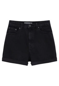 PULL & BEAR High Waist Mom Bermuda- Shorts Di Jeans - Black -Pull & Bear fcdf859bdd6943999572b856824d4e24