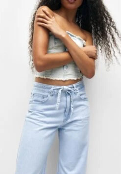 PULL & BEAR Wide-Leg With BeltJeans A ZampaBlue Denim Donna Jeans PUC21N0LD-K11 -Pull & Bear fd1c1e26ad4f4fcfb4b721b5c259dc9a